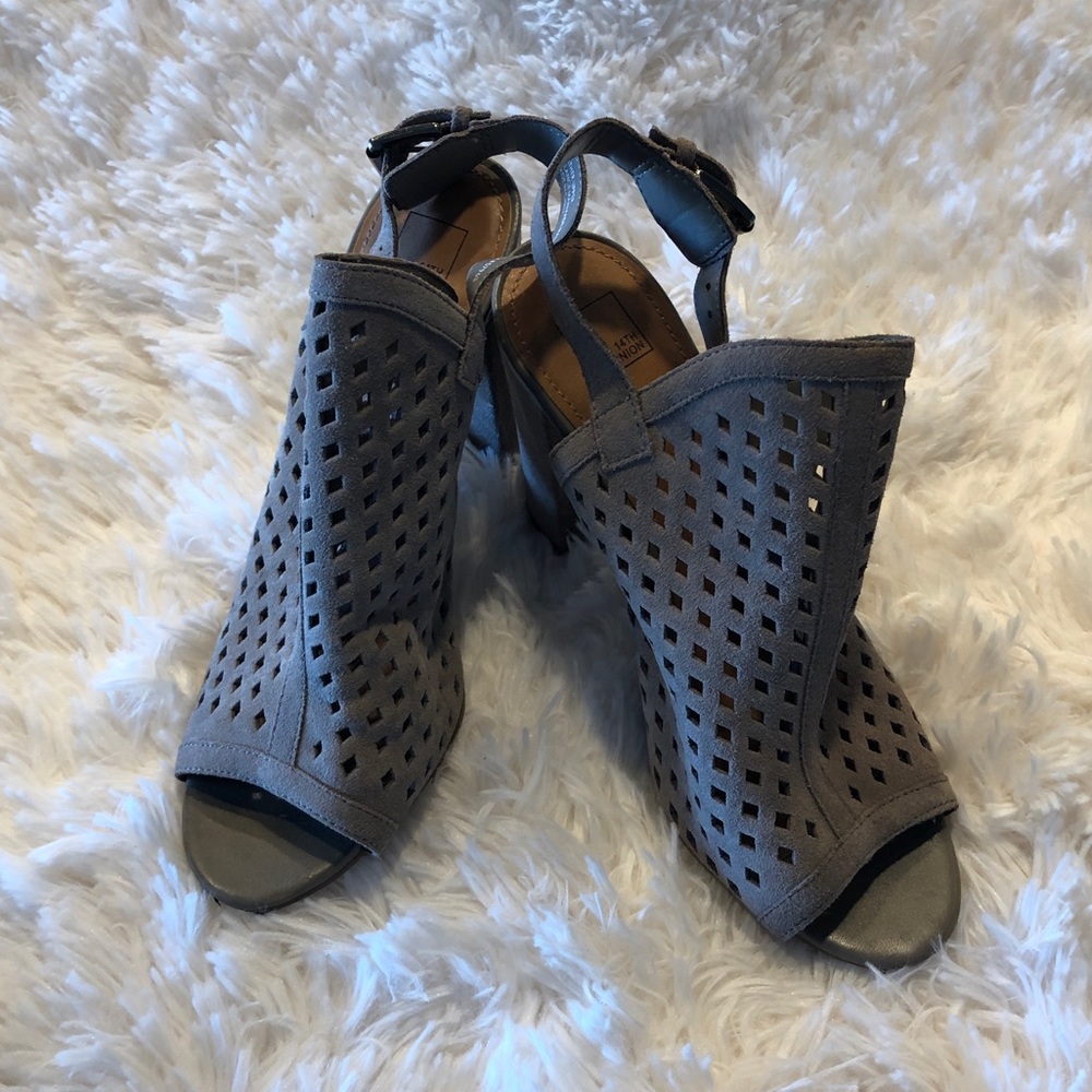 14th & Union Suede Block Heel Sandal